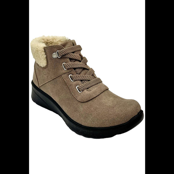 Bzees Shoes - Bzees Women's Garner Machine Washable Shearling Ankle Bootie Latte - Wide